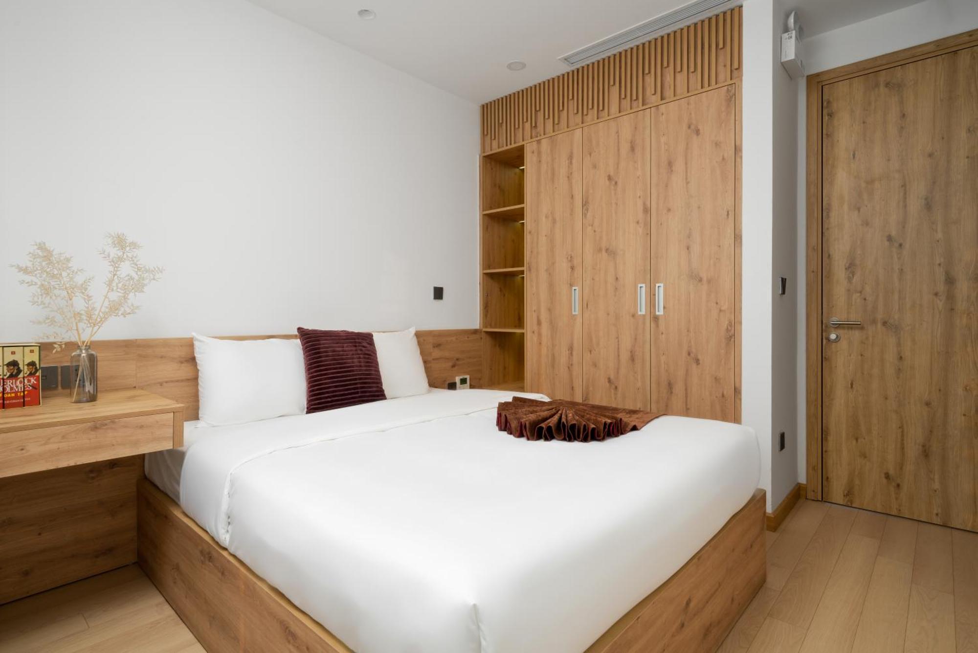 The Galaxy Home Doi Can Hotel And Apartment Hanoi Exterior photo